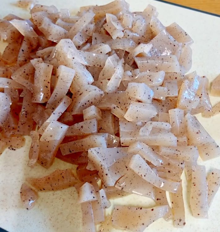 こんにゃくの腸活やみつきそぼろ・作り方