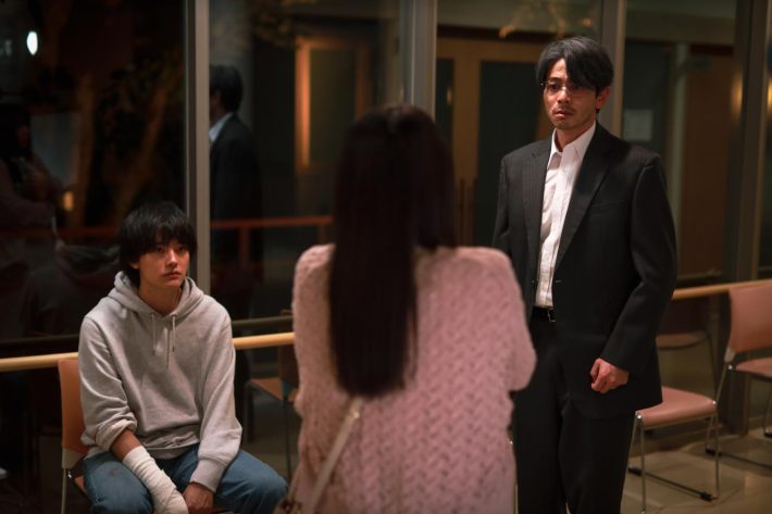 「泥濘の食卓」