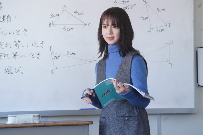 木曜劇場『いちばんすきな花』第4話より © フジテレビ