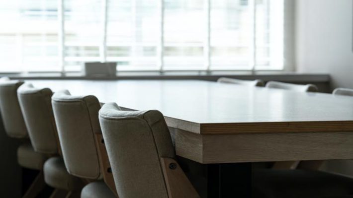 地方40代独身女性202312