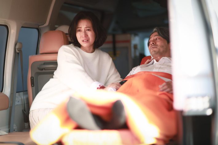 『泥濘の食卓』