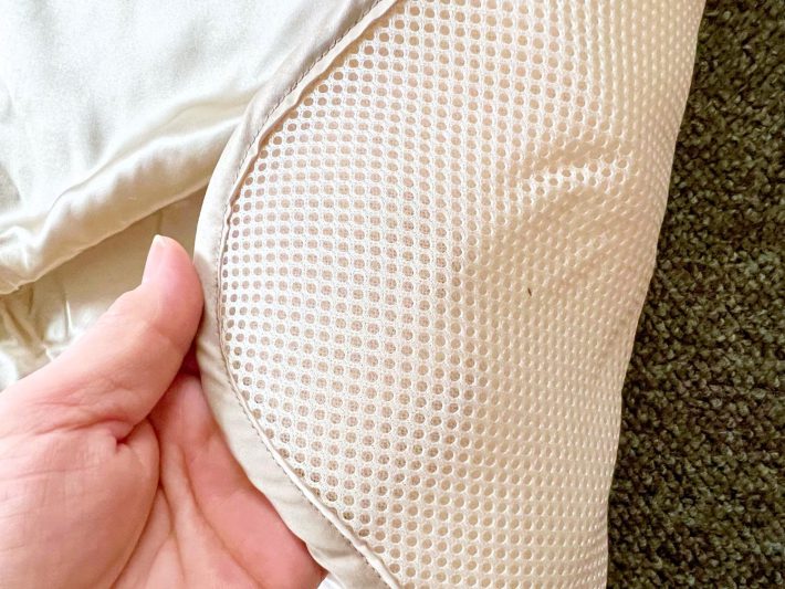 パッドがついているのでずれない