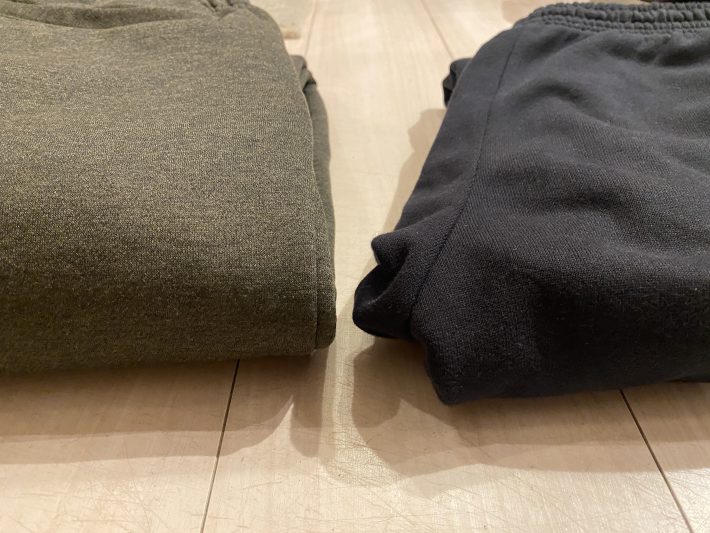 左：ワークマン　右：ユニクロ