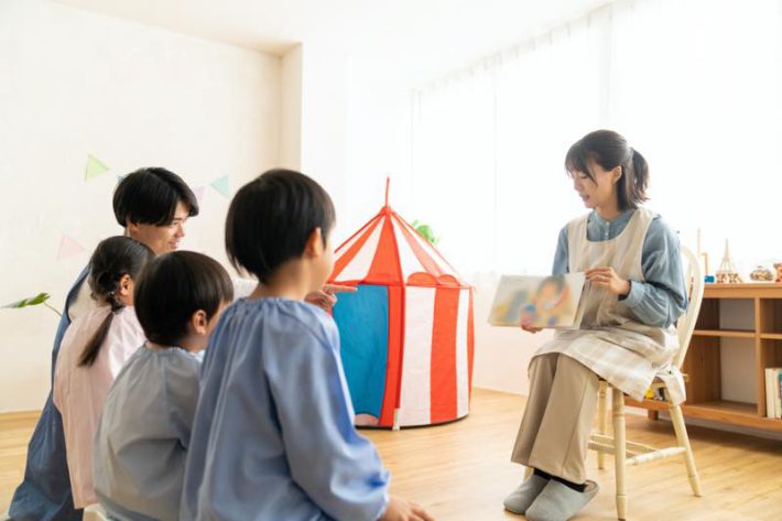 絵本作家のぶみ202401