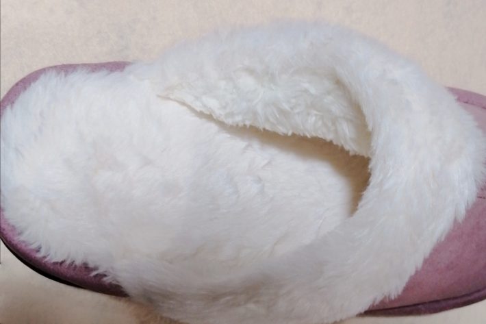 ニトリルームシューズ