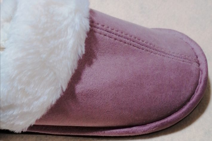 ニトリルームシューズ