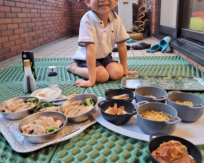 “ベランダキャンプごはん”のようす