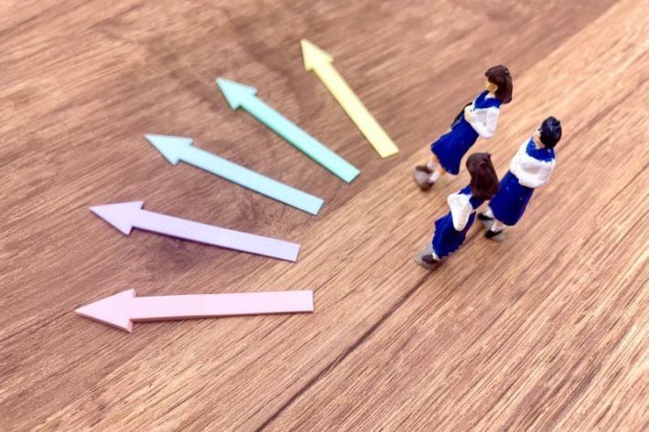 地方40代独身女性202402