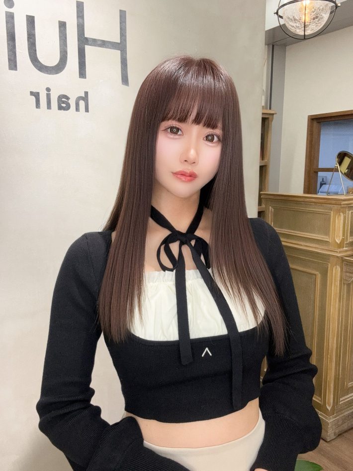 山崎もえ（@mmmmnyan23）さん