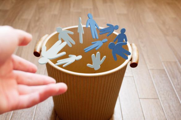 地方40代独身女性202403