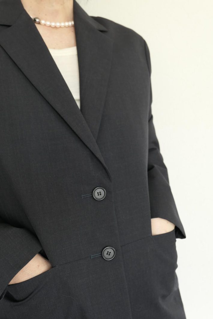 長く着られる見本のようなジャケット