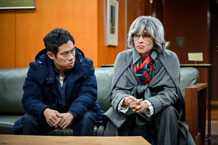 『離婚しない男―サレ夫と悪嫁の騙し愛―』8話より