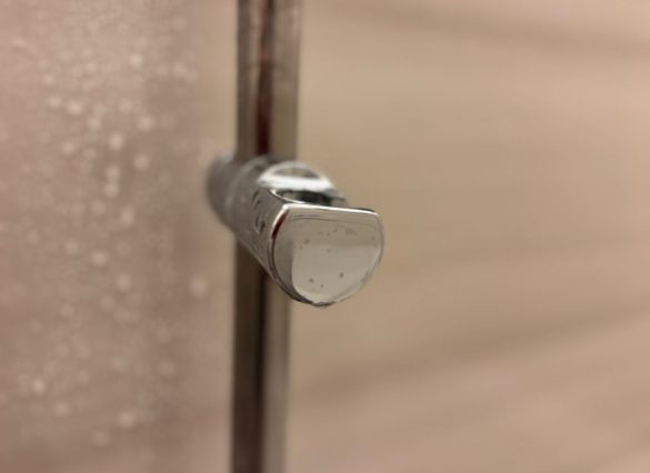 洗剤をつけてミトンでこすればあっという間にきれいに