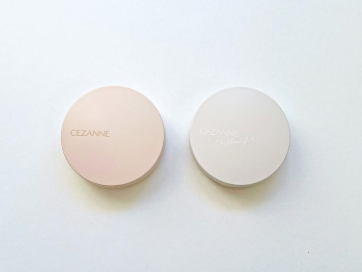 前作のクッションファンデーションと新作のシフォンフィットクッションファンデーション
