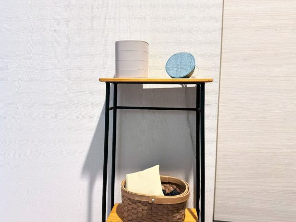 シンプルでどんなインテリアにも溶け込む