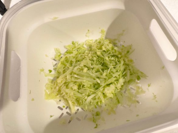 フワフワの千切りキャベツが出来上がり