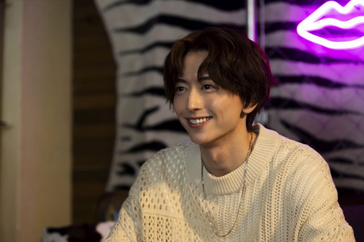 「買われた男」