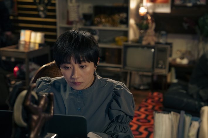 「買われた男」