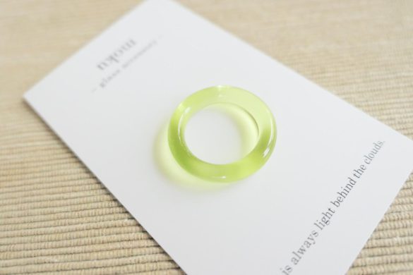 ガラスアクセサリーショップ「moku」で見つけたガラスのリング