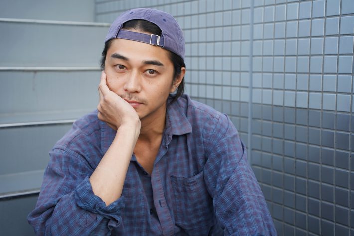 『世界の果てに、東出・ひろゆき置いてきた』