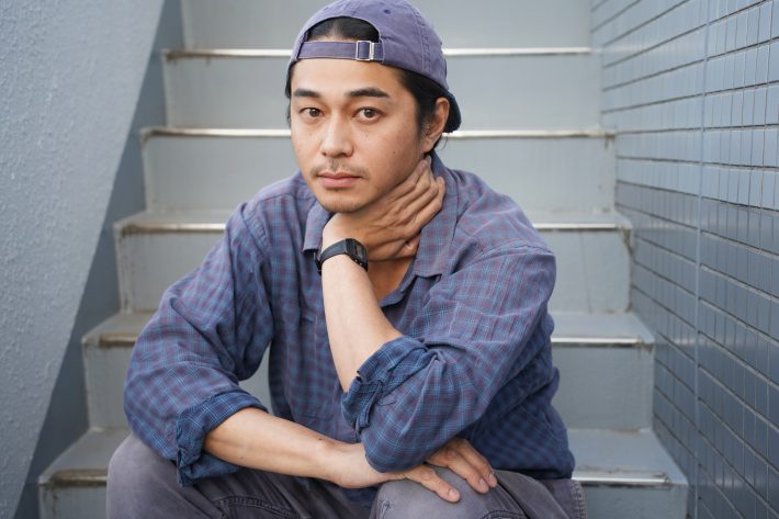 『世界の果てに、東出・ひろゆき置いてきた』