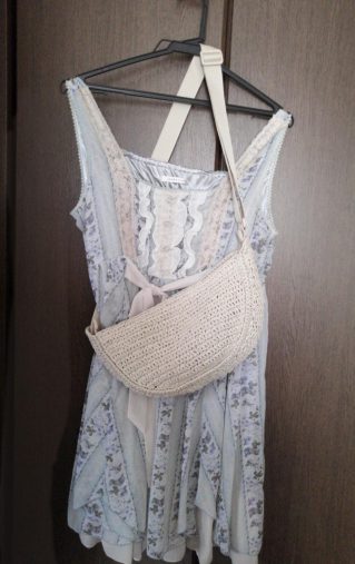 ラウンドミニクロシェバッグ