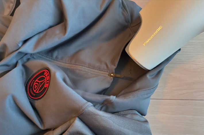 ドライヤーでだけ服を乾かすとなかなかうまくいかない