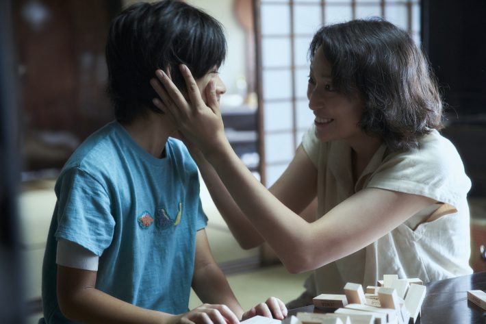 映画『かくしごと』