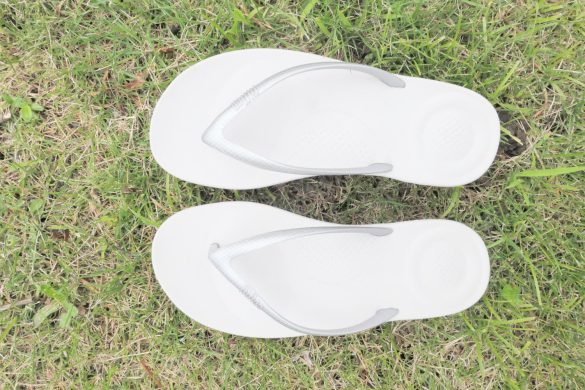 筆者が履いているビーチサンダル