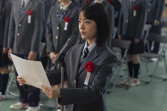 映画『違国日記』