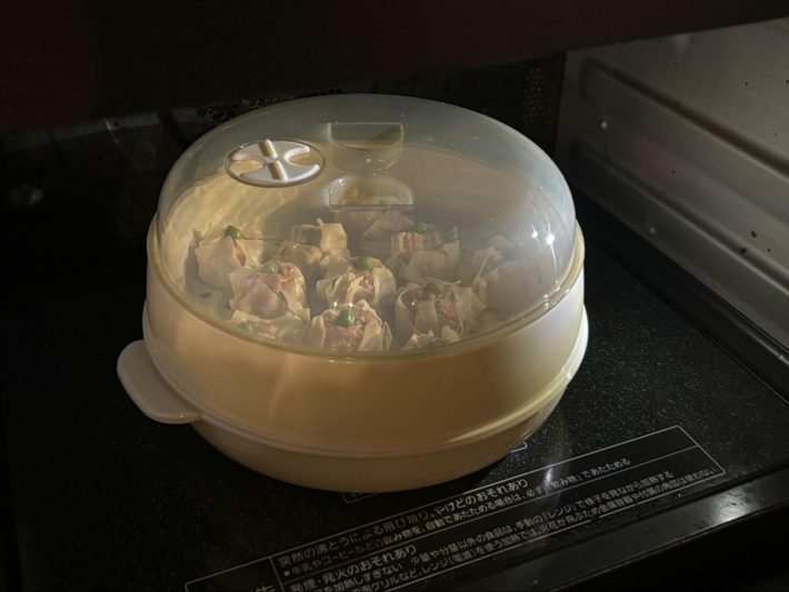 「レンジ調理蒸しメーカー」（税込550円）