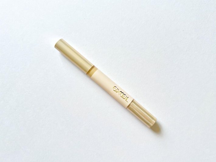 エクセルのサイレントグロウコンシーラー