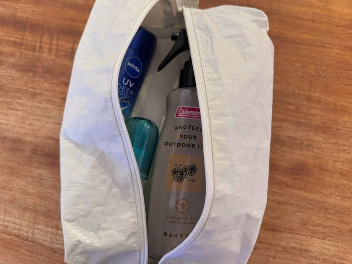 虫よけスプレーや日焼け止めの収納にもオススメ