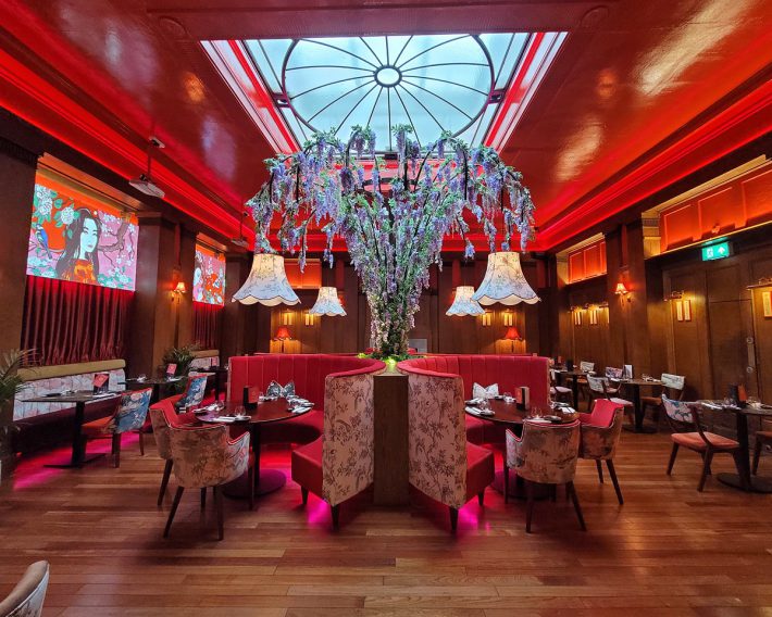 ケンブリッジにある人気和食店「KIBOU」の店内