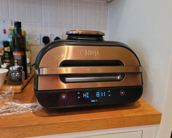 友人宅にあった「NINJA」というミニオーブン