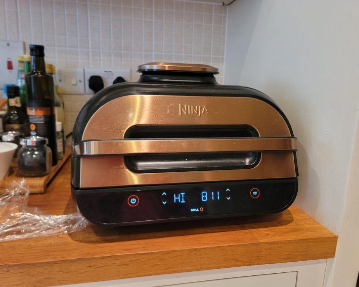 友人宅にあった「NINJA」というミニオーブン