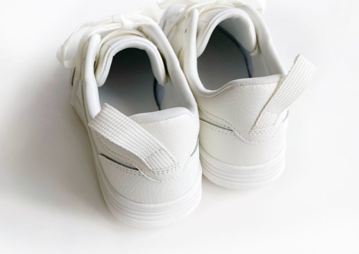 コートスニーカー（限定店舗）税込8990円／無印良品