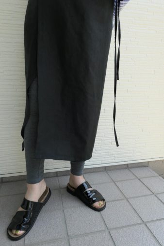 レギンスの上から履きたいなと思った巻きスカート