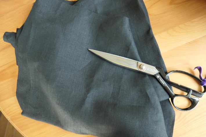 ヘンプの生地で巻きスカートを作製