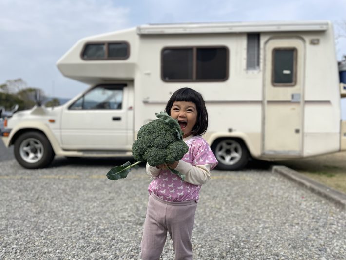 西川こみあげさんの娘・ことちゃん