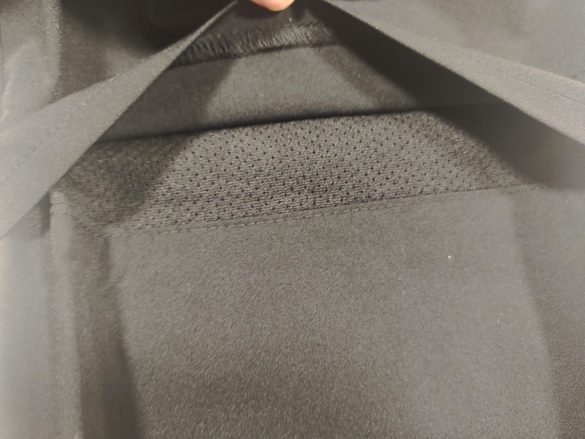 ワークマンのUVスクリーンパンツ