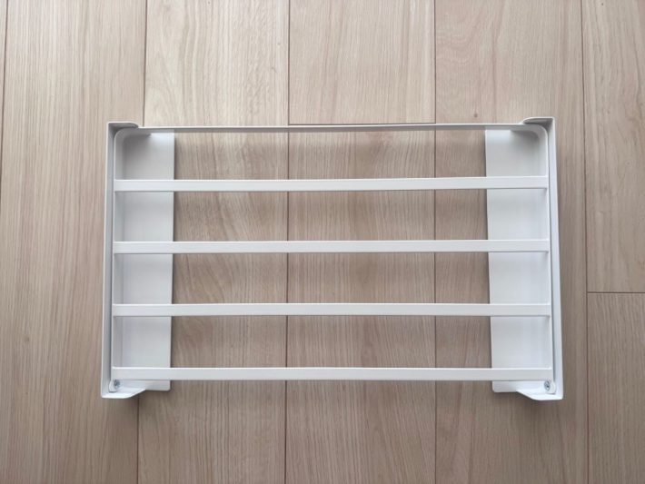 towerの「洗濯機横マグネット折り畳み棚」