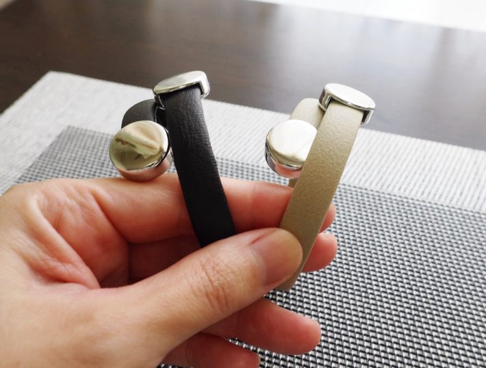 ダイソーアームバンド