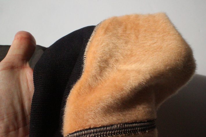 フェイクタイツ