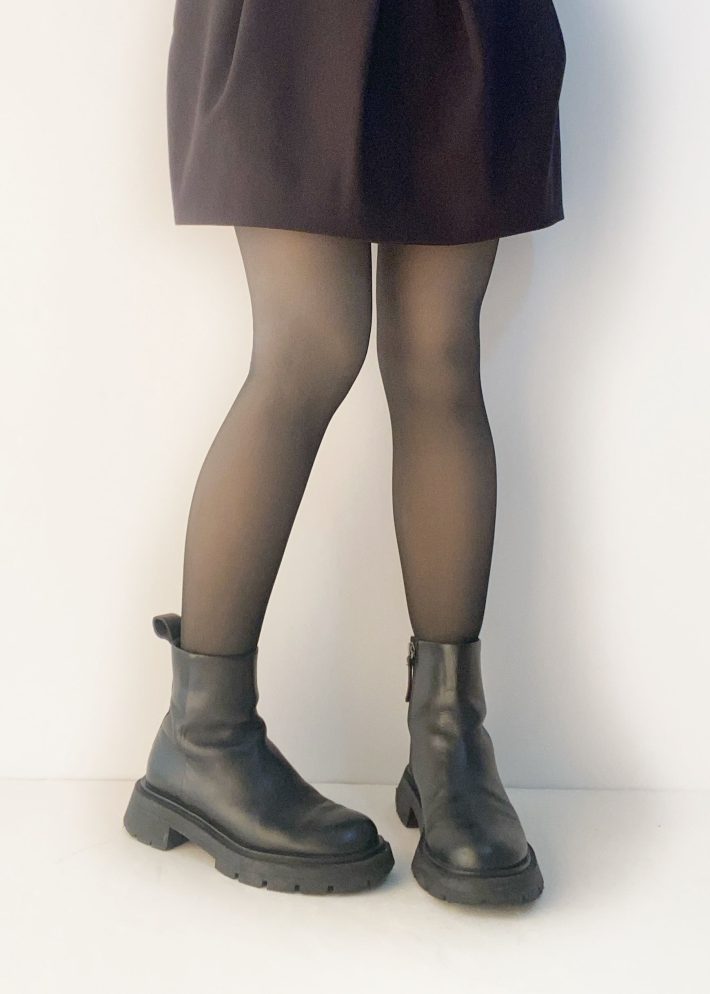 フェイクタイツ