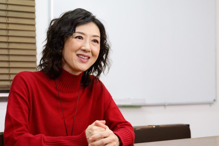 赤間麻里子さん