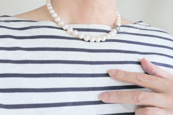 母からゆずりうけたパールのネックレス