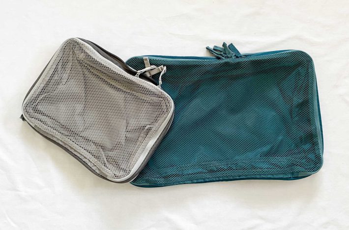 1 無印良品「ポリエステル仕分けケース圧縮タイプ」（左）Sサイズ（右）Mサイズ