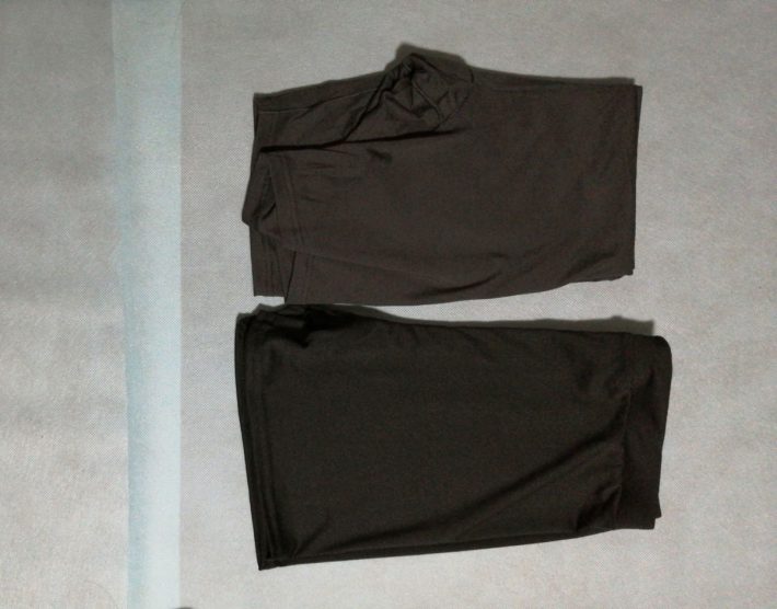 黒の防寒インナー