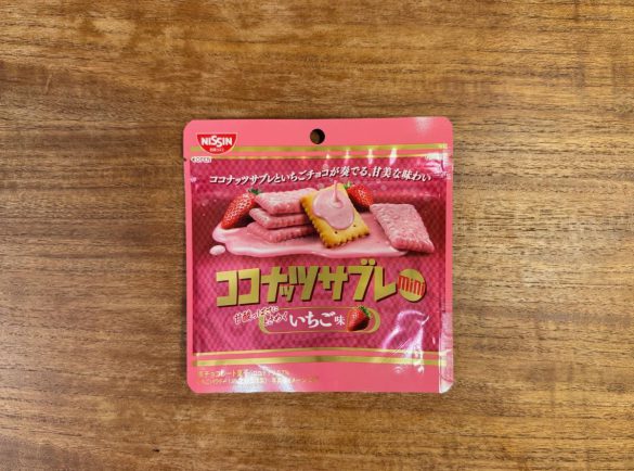 ダイソー　いちごのお菓子